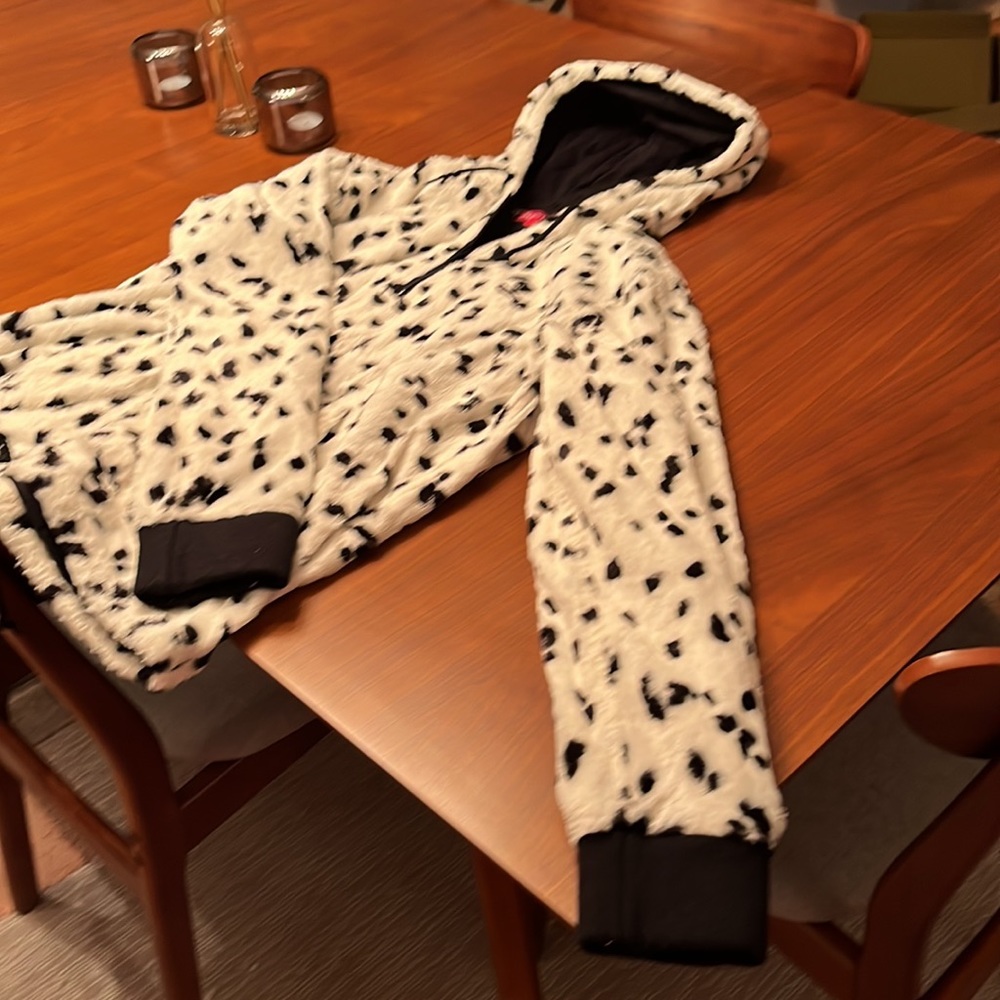 Supreme Dalmatian Pullover - image 4